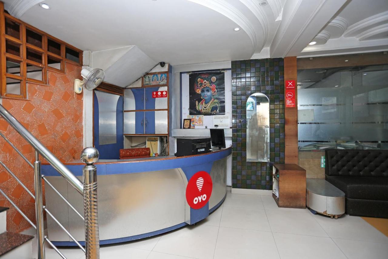 בהופאל Oyo 4406 Hotel Arya Palace מראה חיצוני תמונה